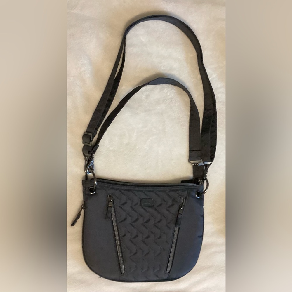 Lug Crossbody Bag in Charcoal Gray